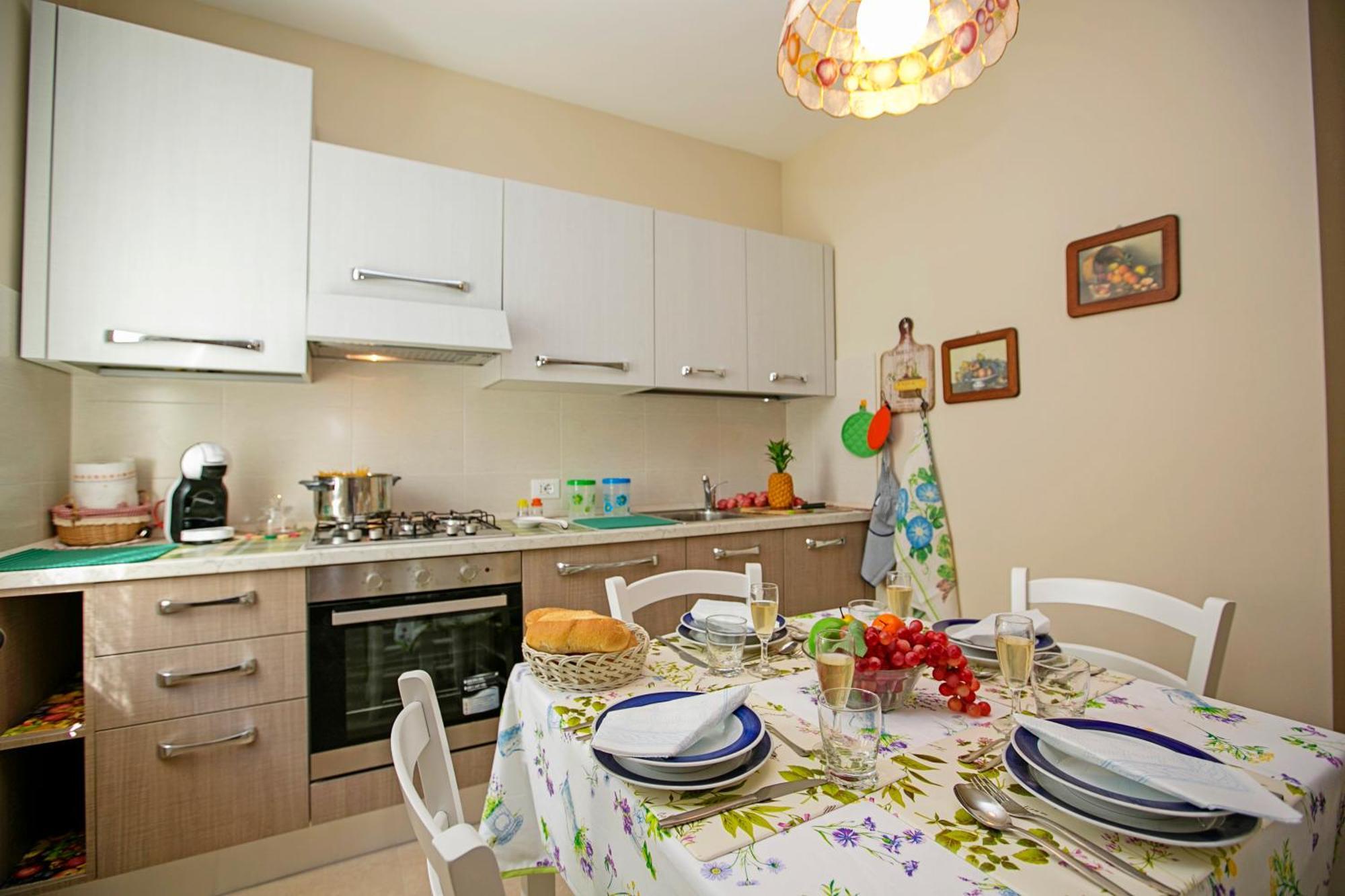 Villa Mimosa - Appartamento 2 - Happy Rentals Ντεζεντσάνο ντελ Γκάρντα Εξωτερικό φωτογραφία